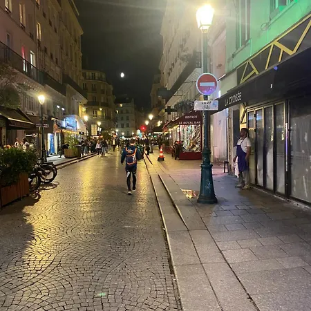 Studio * Paris