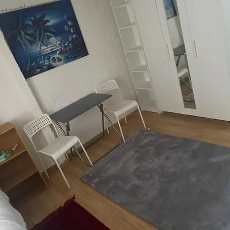 Studio Apartment